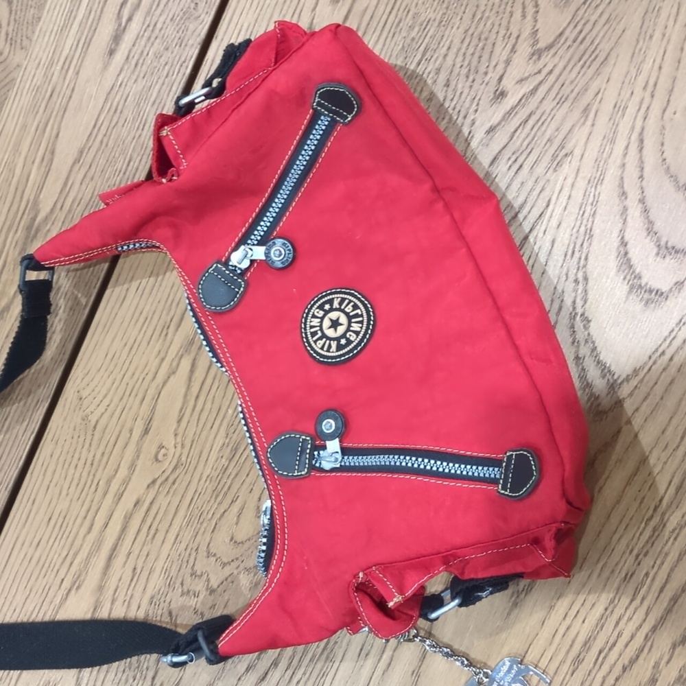 Kipling Cross Body Purse With Many Pockets - Picture 2 of 10
